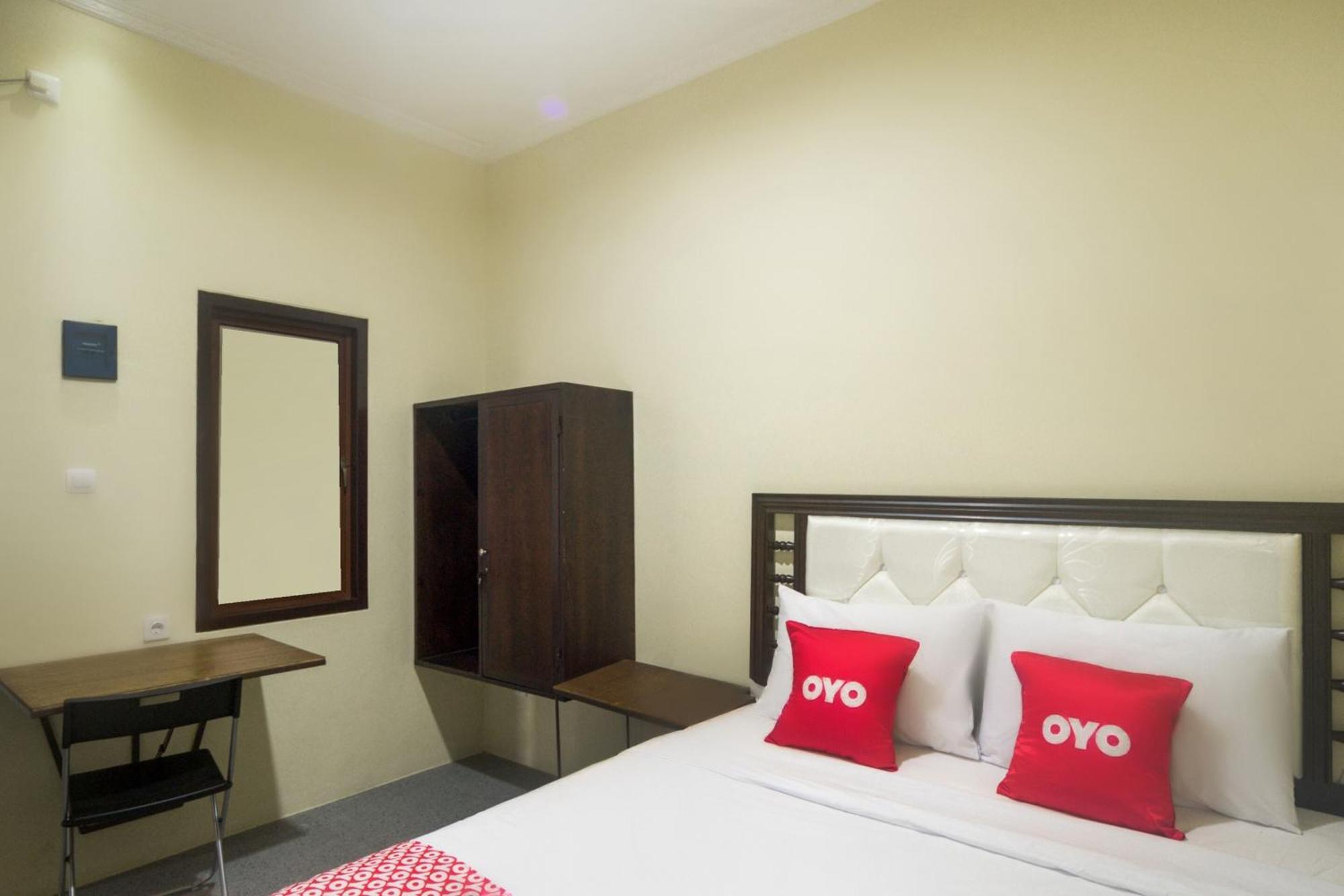 Super Oyo 3354 Homia Residence Mencil Exterior photo