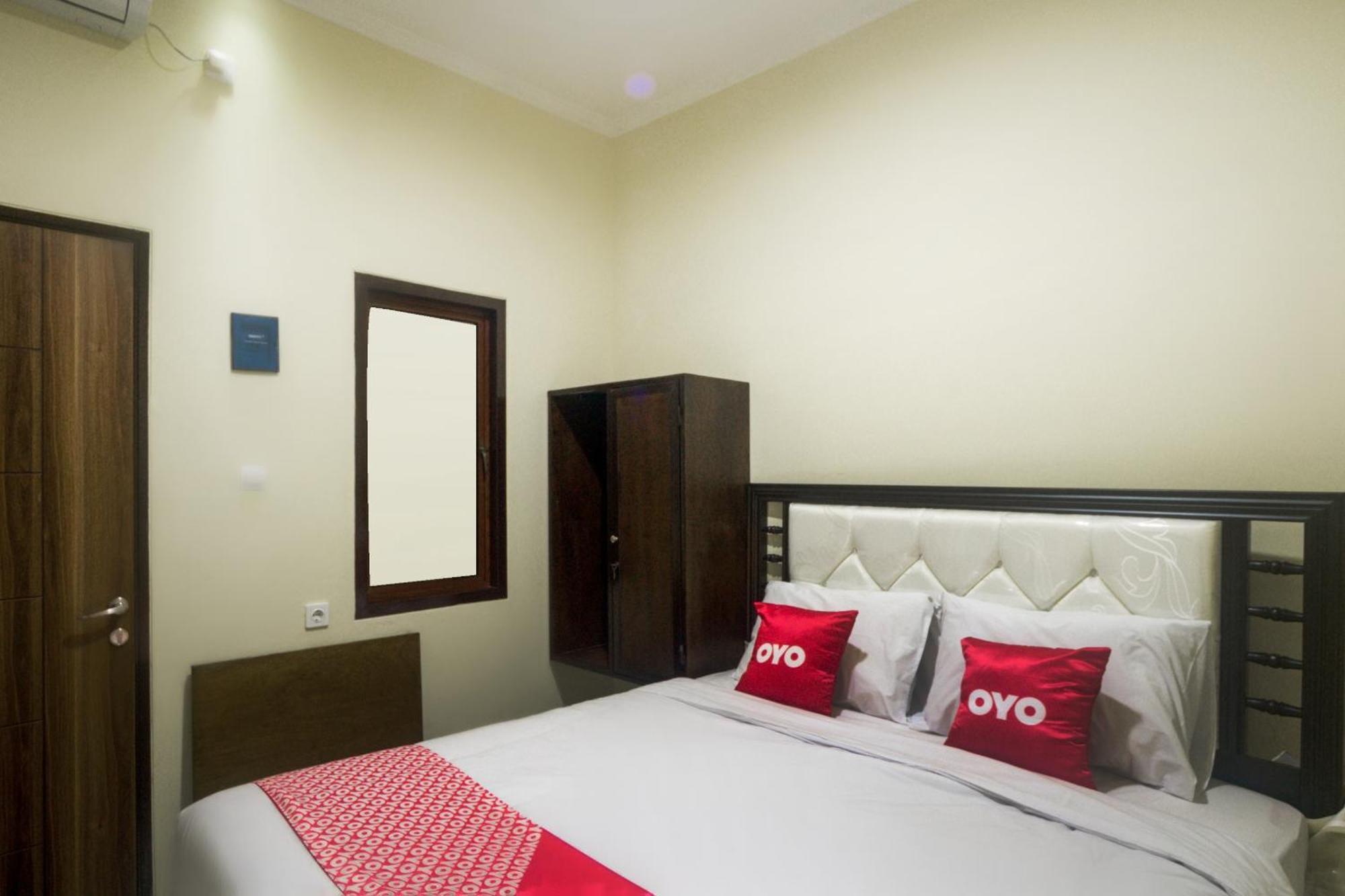 Super Oyo 3354 Homia Residence Mencil Exterior photo
